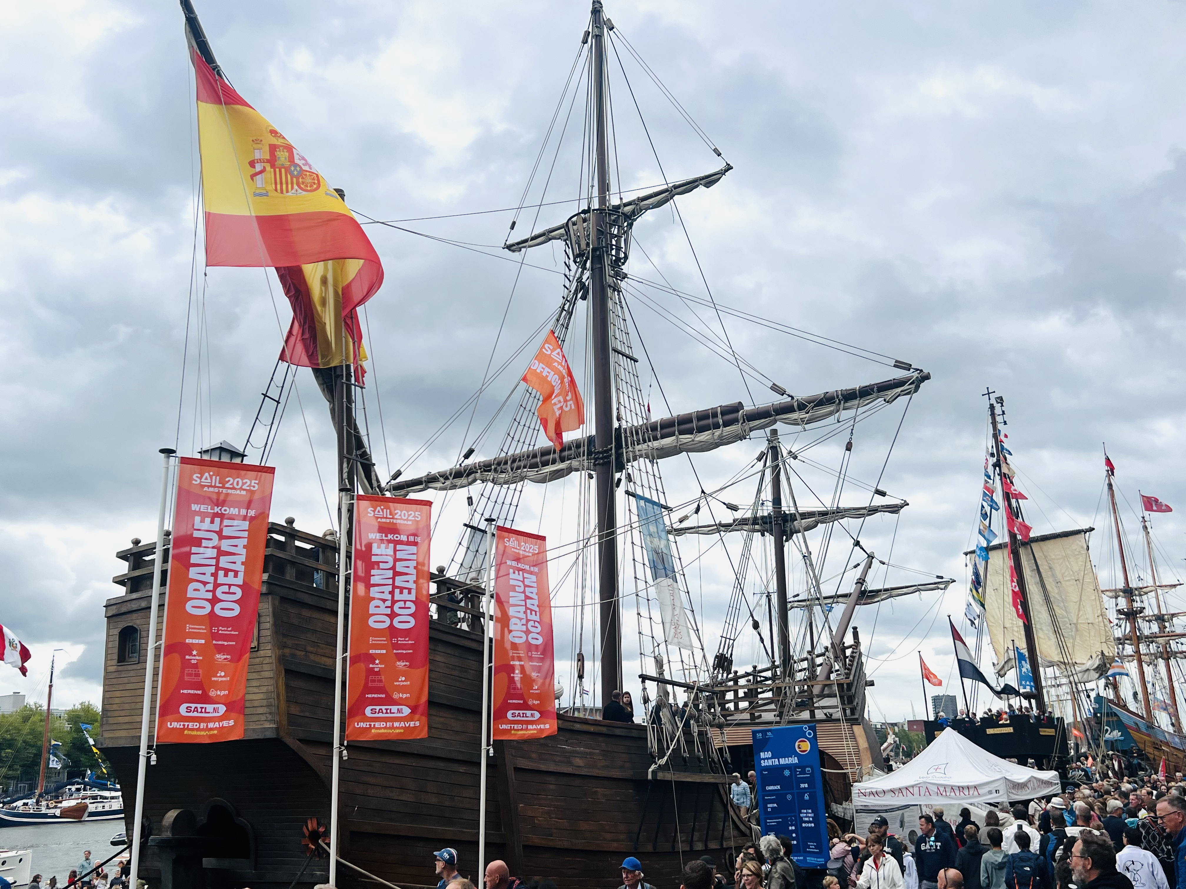 Ships in the IJhaven